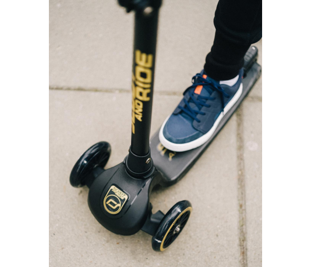 Scoot & Ride Highwaykick 3 LED Hulajnoga Balansowa 3+ Gold - 1021826 - zdjęcie 11